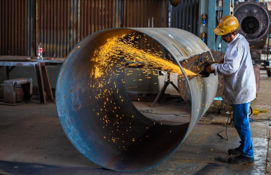 Hyperbaric welding